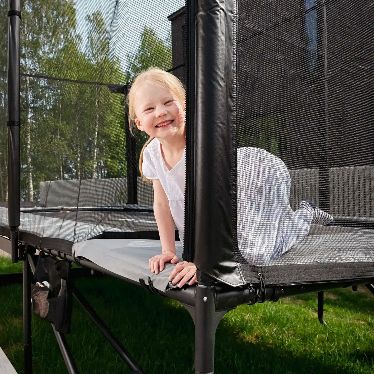Trampolin bei ADHS: Wie Hüpfen die Entwicklung unterstützen kann
