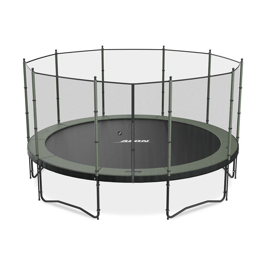 Produktbild des runden Trampolins Acon 15 ft mit Standardnetz, zusammen mit einem eingefügten runden Bild eines Acon 10 ft Airtracks.